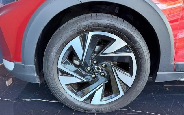 imagem-https://www.socarrao.com.br/sc-vehicle-images-prod/4128653/1790368001896-8514371_15_B_e0ebddd059.jpeg