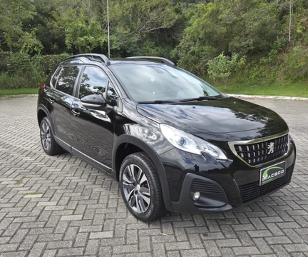 Peugeot 2008 2022 Preto — foto 1 de 3