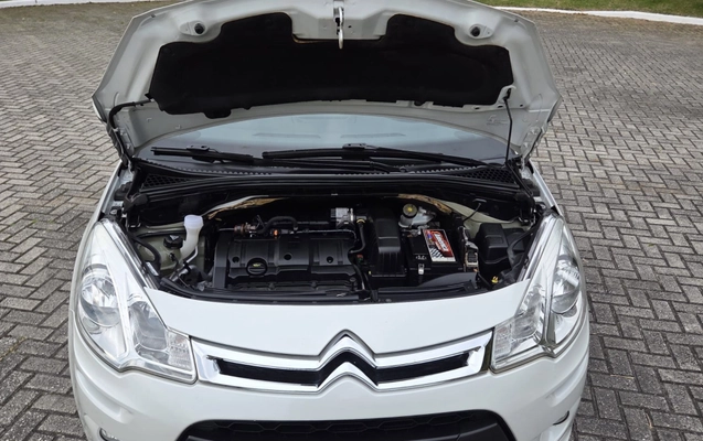 imagem-https://www.socarrao.com.br/sc-vehicle-images-prod/4128668/1790368076586-d49e4562-3f2a-4a18-9f1e-a402669397b7.jpg