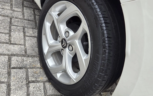 imagem-https://www.socarrao.com.br/sc-vehicle-images-prod/4128668/1790368076589-49407057-91b5-42ce-9704-9542fcc04e20.jpg