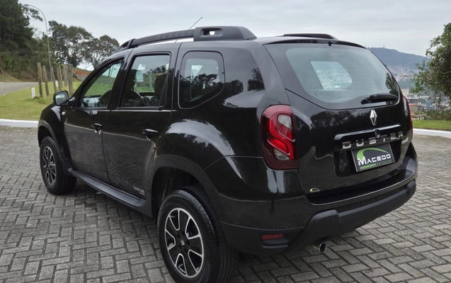 imagem-https://www.socarrao.com.br/sc-vehicle-images-prod/4128669/1790368102646-2b74a210-c09a-4371-9f86-e123bcde1df5.jpg