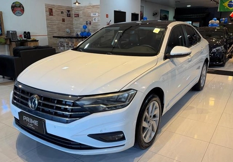 Volkswagen Jetta 2020 Branco — foto 1 de 3
