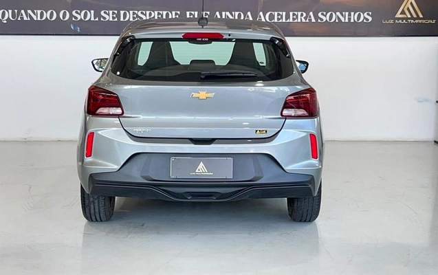 imagem-https://www.socarrao.com.br/sc-vehicle-images-prod/4128706/1790368892937-8515310_6_B_7662855d6b.jpeg