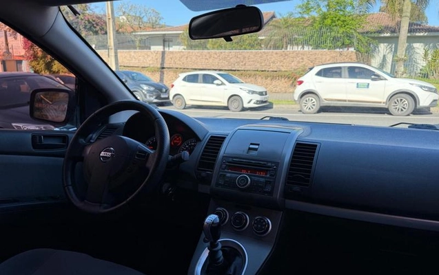 imagem-https://www.socarrao.com.br/sc-vehicle-images-prod/4128741/1790368401141-8450068_20_B_c0f94292bd.jpeg