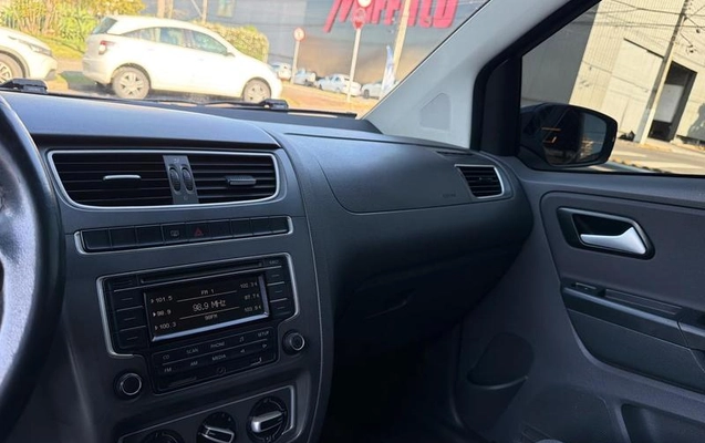 imagem-https://www.socarrao.com.br/sc-vehicle-images-prod/4128744/1790368402103-8472069_19_B_c4d52d87aa.jpeg
