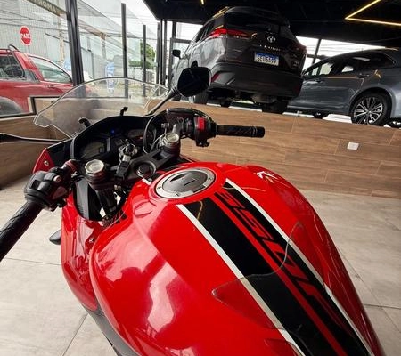 imagem-https://www.socarrao.com.br/sc-vehicle-images-prod/4128746/1790368403091-8490399_17_B_f012a70e3f.jpeg