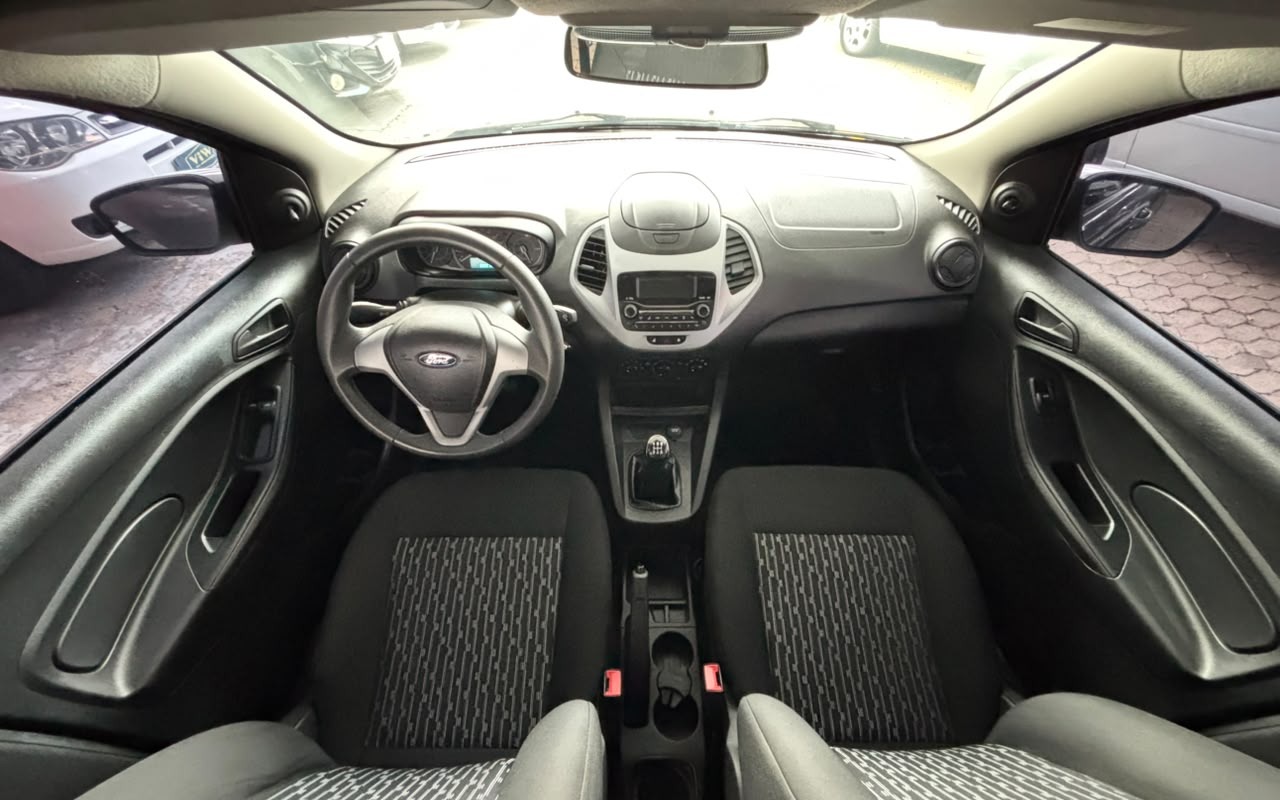 imagem-https://www.socarrao.com.br/sc-vehicle-images-prod/4128986/1790368868328-S0EgQ0lOWkEgNy5qcGc.jpg