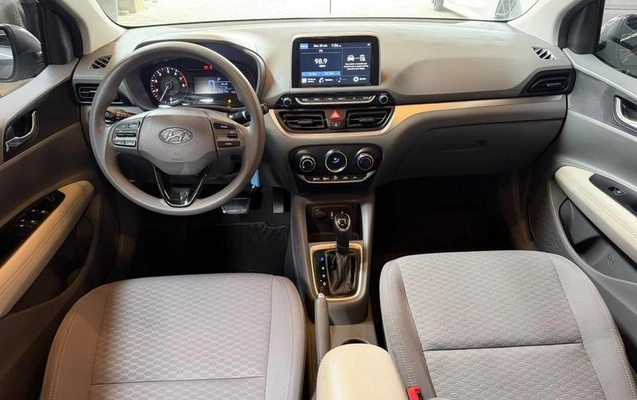 imagem-https://www.socarrao.com.br/sc-vehicle-images-prod/4129014/1790368995527-8515341_6_B_0cadc5d1e5.jpeg