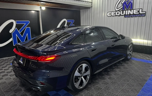 imagem-https://www.socarrao.com.br/sc-vehicle-images-prod/4129019/1790369091317-272d2803-430b-4968-92fc-3c1b0d3b9c43.jpeg
