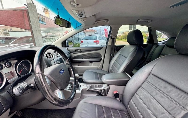 imagem-https://www.socarrao.com.br/sc-vehicle-images-prod/4129035/1790369219555-8515459_16_B_37bf7d6b8d.jpeg