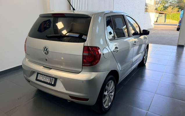 imagem-https://www.socarrao.com.br/sc-vehicle-images-prod/4129120/1790369351403-1_054902.jpg