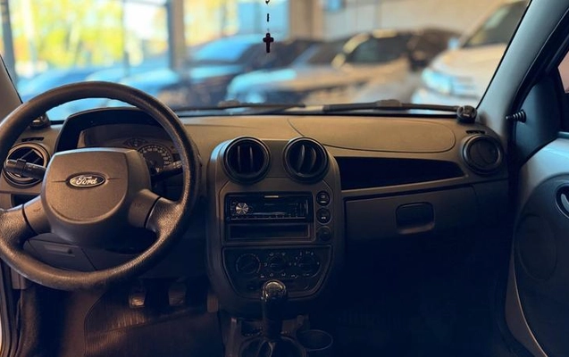 imagem-https://www.socarrao.com.br/sc-vehicle-images-prod/4129256/1790369575693-8515491_6_B_1ae0d15b4c.jpeg
