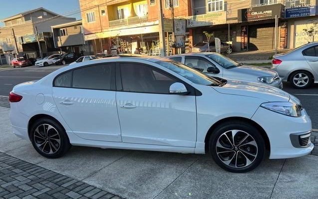 imagem-https://www.socarrao.com.br/sc-vehicle-images-prod/4129301/1790595918459-8515278_10_B_04cc7165d8.jpeg