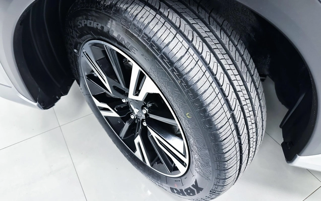 imagem-https://www.socarrao.com.br/sc-vehicle-images-prod/4129525/1790370323279-78fc7dc061e04d63aae85256fe6ed9b2_1790370301193.jpg