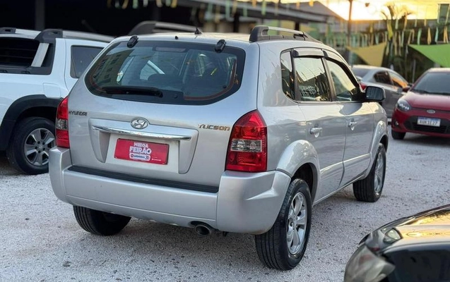 imagem-https://www.socarrao.com.br/sc-vehicle-images-prod/4129646/1790372122585-8515644_3_B_635f7e9058.jpeg