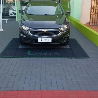 Chevrolet Prisma 2018 Cinza — foto 1 de 3