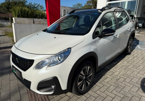 Peugeot 2008 2021 Branco — foto 1 de 3
