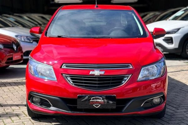 imagem-https://www.socarrao.com.br/sc-vehicle-images-prod/4129688/1790429519539-8458045_4_B_56f2f07570.jpeg