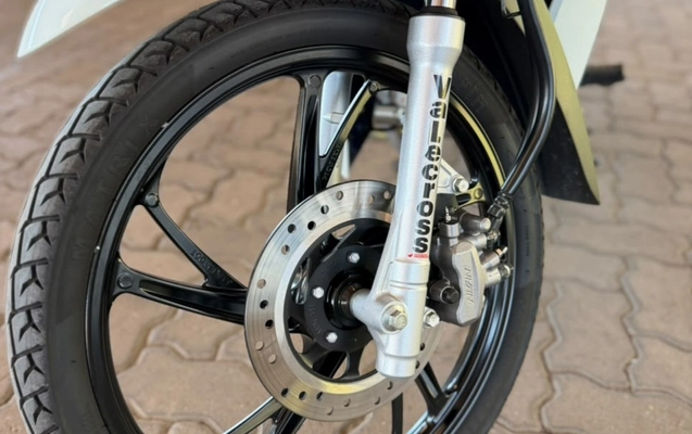 imagem-https://www.socarrao.com.br/sc-vehicle-images-prod/4129689/1790371023749-V2hhdHNBcHAgSW1hZ2UgMjAyNi0wOS0yNSBhdCAxMS40My40MiBBTSAoMikuanBlZw.jpeg