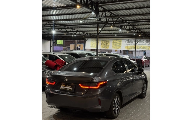 imagem-https://www.socarrao.com.br/sc-vehicle-images-prod/4129998/1790371678222-1_062711.jpg
