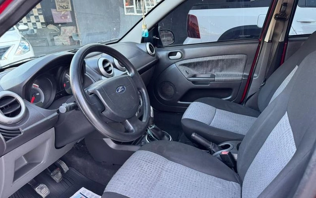 imagem-https://www.socarrao.com.br/sc-vehicle-images-prod/4130043/1790372108716-8515720_8_B_81cc787d43.jpeg