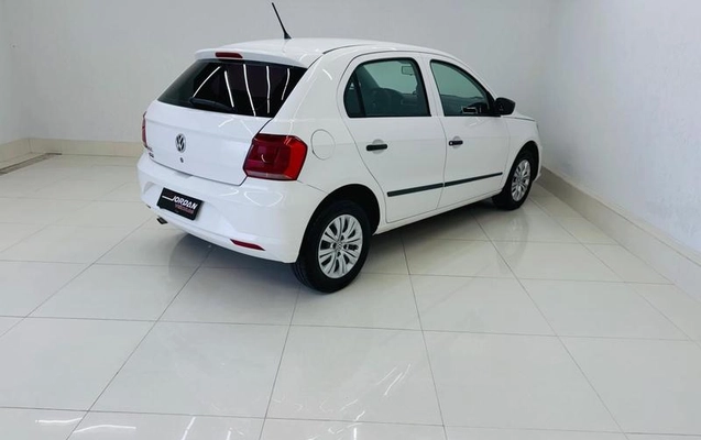 imagem-https://www.socarrao.com.br/sc-vehicle-images-prod/4130297/1790374951944-8515743_8_B_c845016b26.jpeg