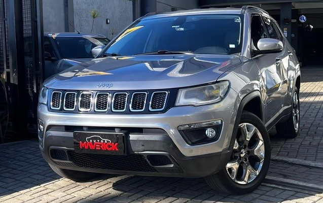 imagem-https://www.socarrao.com.br/sc-vehicle-images-prod/4130316/1790372382610-8515732_7_B_c08d385b55.jpeg