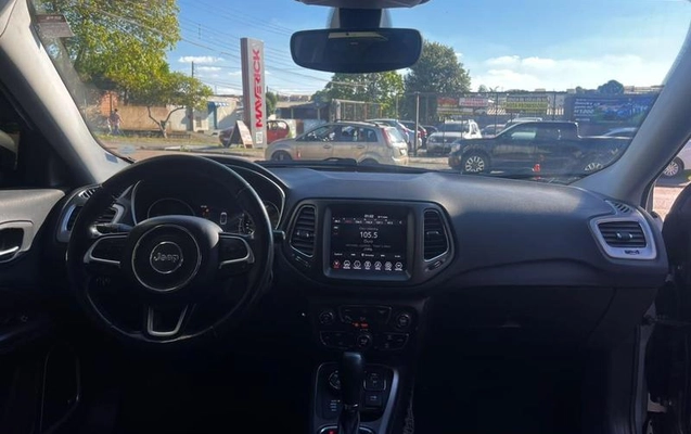 imagem-https://www.socarrao.com.br/sc-vehicle-images-prod/4130316/1790372382632-8515732_5_B_1ca5c144ed.jpeg