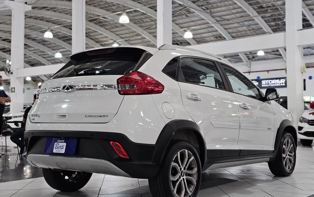 imagem-https://www.socarrao.com.br/sc-vehicle-images-prod/4130317/1790372395778-1_061106.jpg