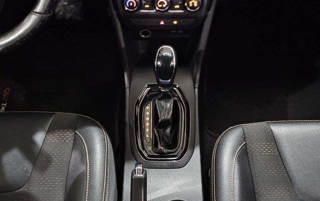 imagem-https://www.socarrao.com.br/sc-vehicle-images-prod/4130317/1790372395820-1_061141.jpg