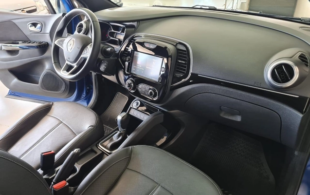 imagem-https://www.socarrao.com.br/sc-vehicle-images-prod/4130337/1790372649075-16bb9c3c05f24c48b1a6054d7fc20d04_1790372577173.jpg