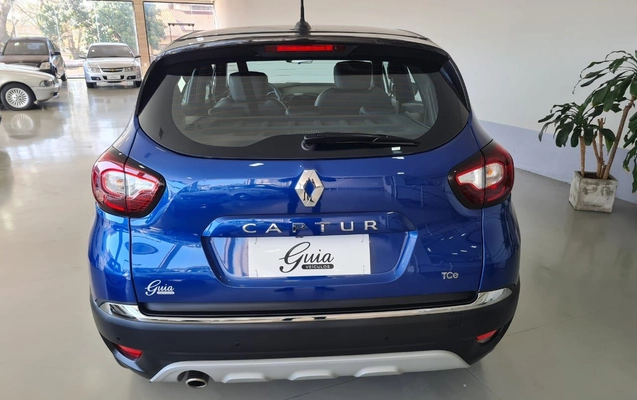 imagem-https://www.socarrao.com.br/sc-vehicle-images-prod/4130337/1790372649077-e390b763eb904bd9a5cd0cc58597f35c_1790372577179.jpg