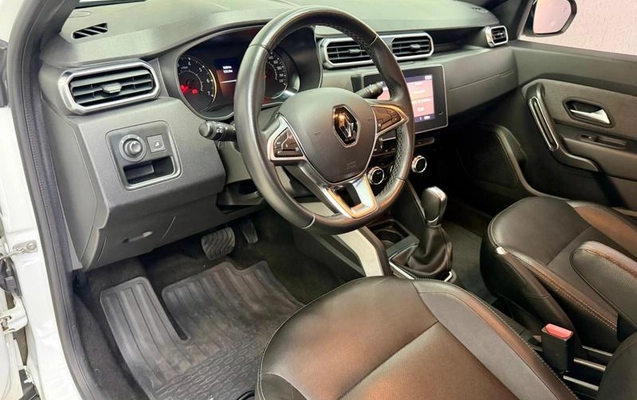 imagem-https://www.socarrao.com.br/sc-vehicle-images-prod/4130338/1790374979131-8515764_16_B_ffeee157eb.jpeg