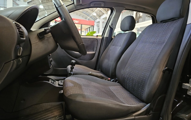 imagem-https://www.socarrao.com.br/sc-vehicle-images-prod/4130339/1790372680025-1_052607.jpg