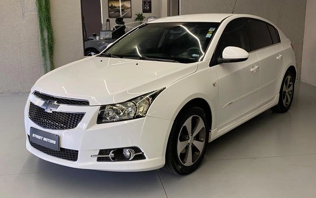 imagem-https://www.socarrao.com.br/sc-vehicle-images-prod/4130420/1790372947421-8515716_2_B_48326495a0.jpeg