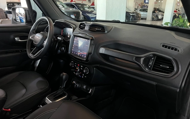 imagem-https://www.socarrao.com.br/sc-vehicle-images-prod/4130505/1790373020589-7_052551.jpg
