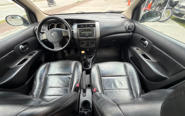 imagem-https://www.socarrao.com.br/sc-vehicle-images-prod/4130664/1790373678421-fe922fd8-c7b6-4668-8f36-ace44d96eeb4.jpg