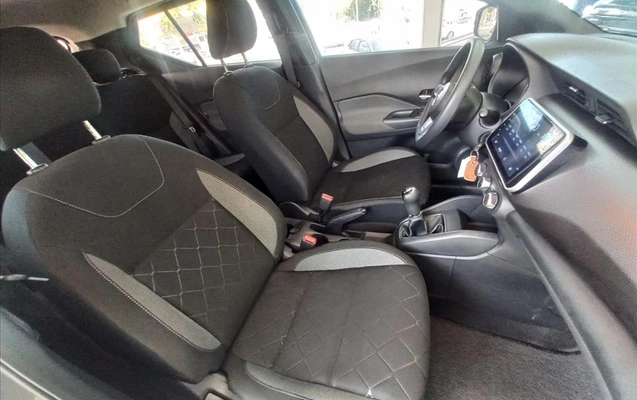 imagem-https://www.socarrao.com.br/sc-vehicle-images-prod/4130902/1790374229955-7b933d55-a6f6-459e-8c98-b84d61ff13f520260910175636.jpeg