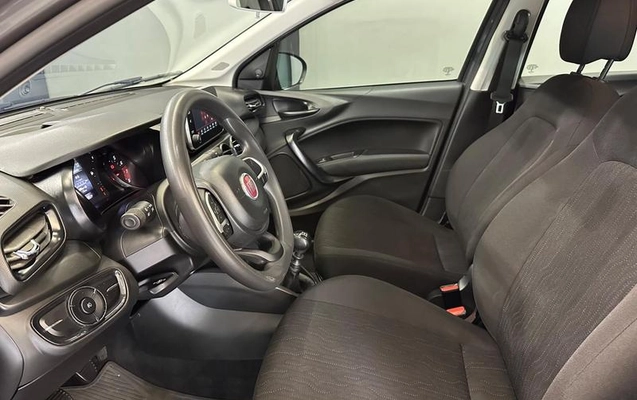 imagem-https://www.socarrao.com.br/sc-vehicle-images-prod/4130950/1790374363083-8486273_10_B_1f0d875e80.jpeg