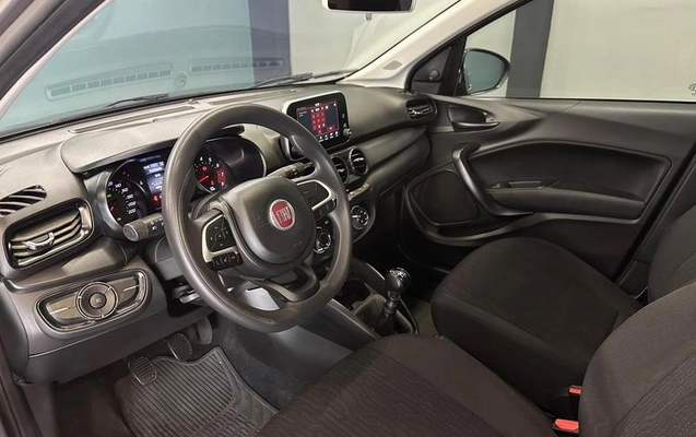 imagem-https://www.socarrao.com.br/sc-vehicle-images-prod/4130950/1790374363085-8486273_11_B_c148f03654.jpeg