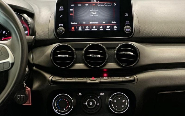 imagem-https://www.socarrao.com.br/sc-vehicle-images-prod/4130950/1790374363093-8486273_17_B_e1515fcd90.jpeg