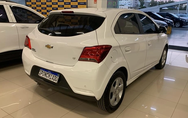imagem-https://www.socarrao.com.br/sc-vehicle-images-prod/4130976/1790416521152-5d2b7179-a415-4188-b80e-f98d483f801420260909175610.jpeg