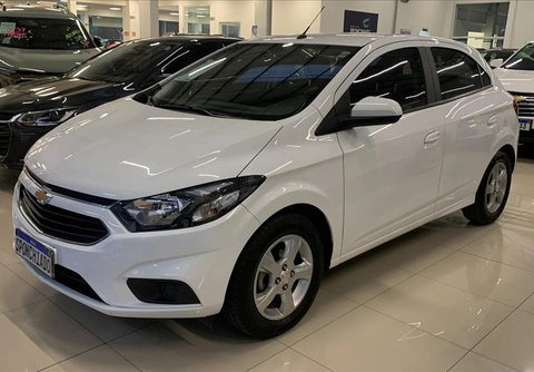 Chevrolet Onix 2019 Branco — foto 1 de 3