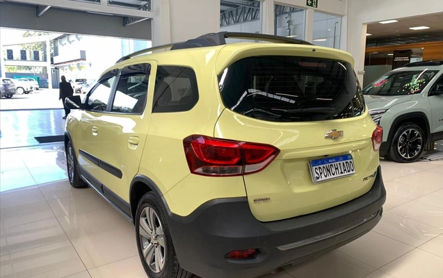 imagem-https://www.socarrao.com.br/sc-vehicle-images-prod/4130980/1790374574596-e7ced197-1d4f-424e-90f7-f80ea9da444320260908094400.jpeg
