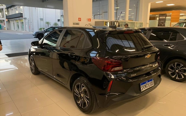 imagem-https://www.socarrao.com.br/sc-vehicle-images-prod/4131105/1790374780180-0d6f05f5-c032-48d0-81d8-7f569ec880b820260909175429.jpeg