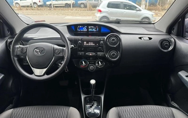 imagem-https://www.socarrao.com.br/sc-vehicle-images-prod/4131284/1790375030710-8487379_6_B_18dbdb58f7.jpeg