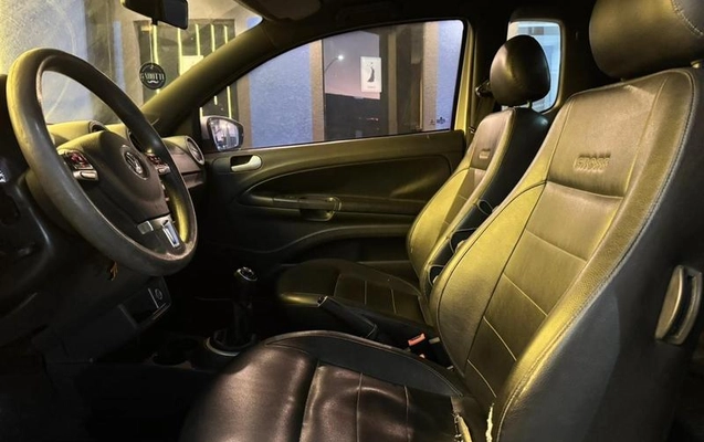 imagem-https://www.socarrao.com.br/sc-vehicle-images-prod/4131293/1790375150893-8093915_5_B_fe08f98510.jpeg