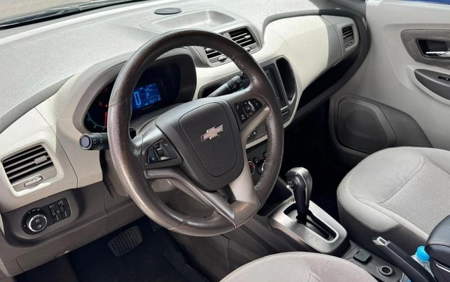 imagem-https://www.socarrao.com.br/sc-vehicle-images-prod/4131294/1790375165108-8482858_7_B_cb8765539c.jpeg
