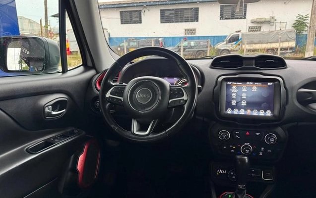 imagem-https://www.socarrao.com.br/sc-vehicle-images-prod/4131361/1790375559608-8271932_8_B_592707c304.jpeg