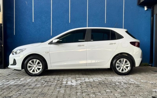 imagem-https://www.socarrao.com.br/sc-vehicle-images-prod/4131371/1790375582786-8093906_15_B_b201b97d1c.jpeg